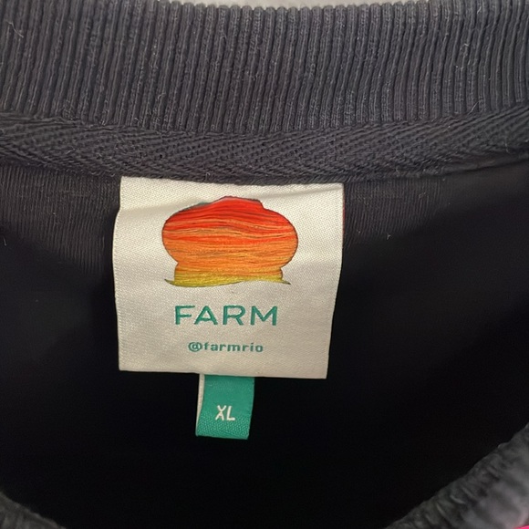 FARM RIO Warm Welcome Sweatshirt - Picture 5 of 9